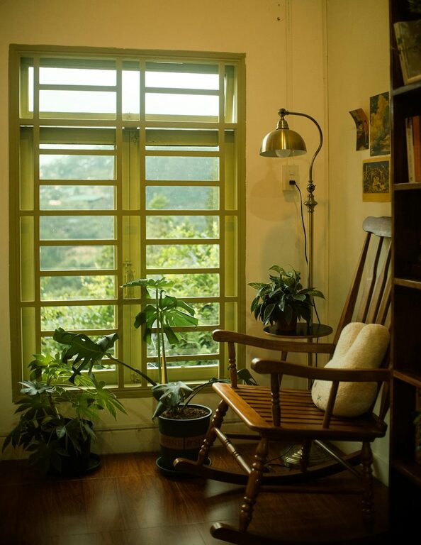 How to Create a Cosy and Inviting Reading Nook at Home